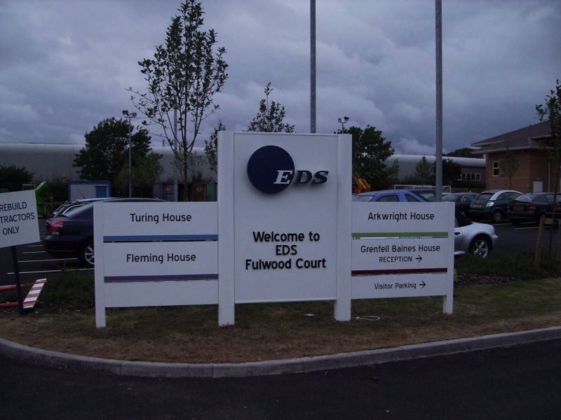 entrance post signage 