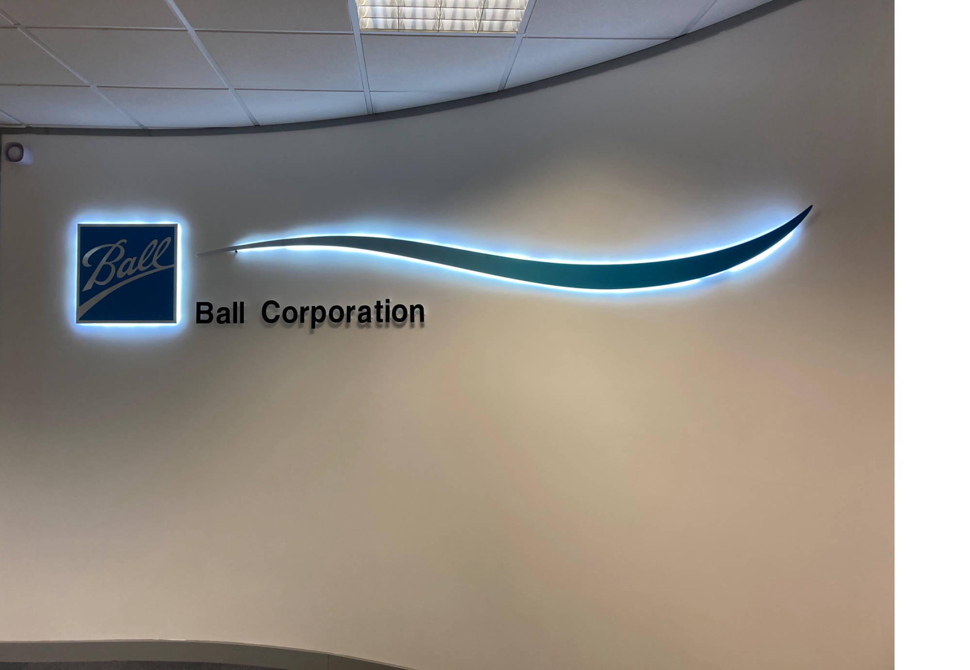 panel illuminated signage