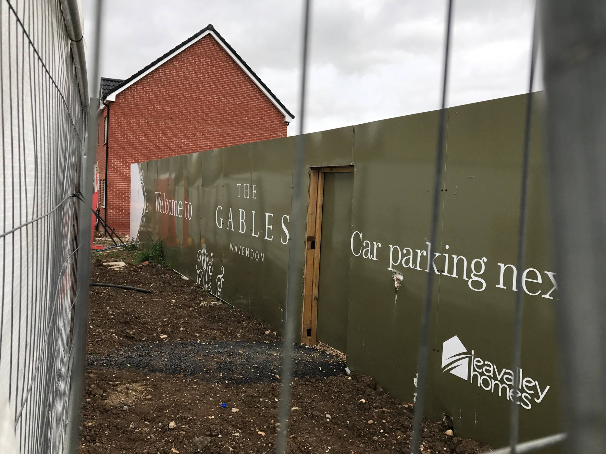 large print hording signage