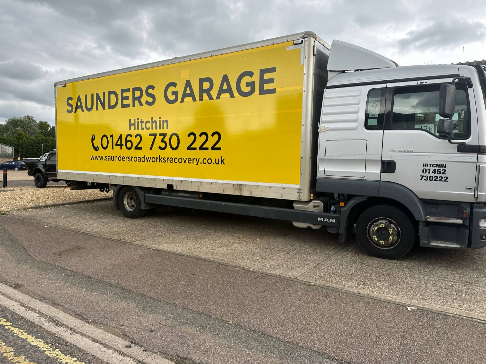 LORRY VECHILE GRAPHICS