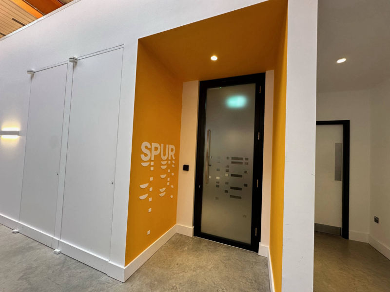 WALL AND WINDOW GRAPHICS