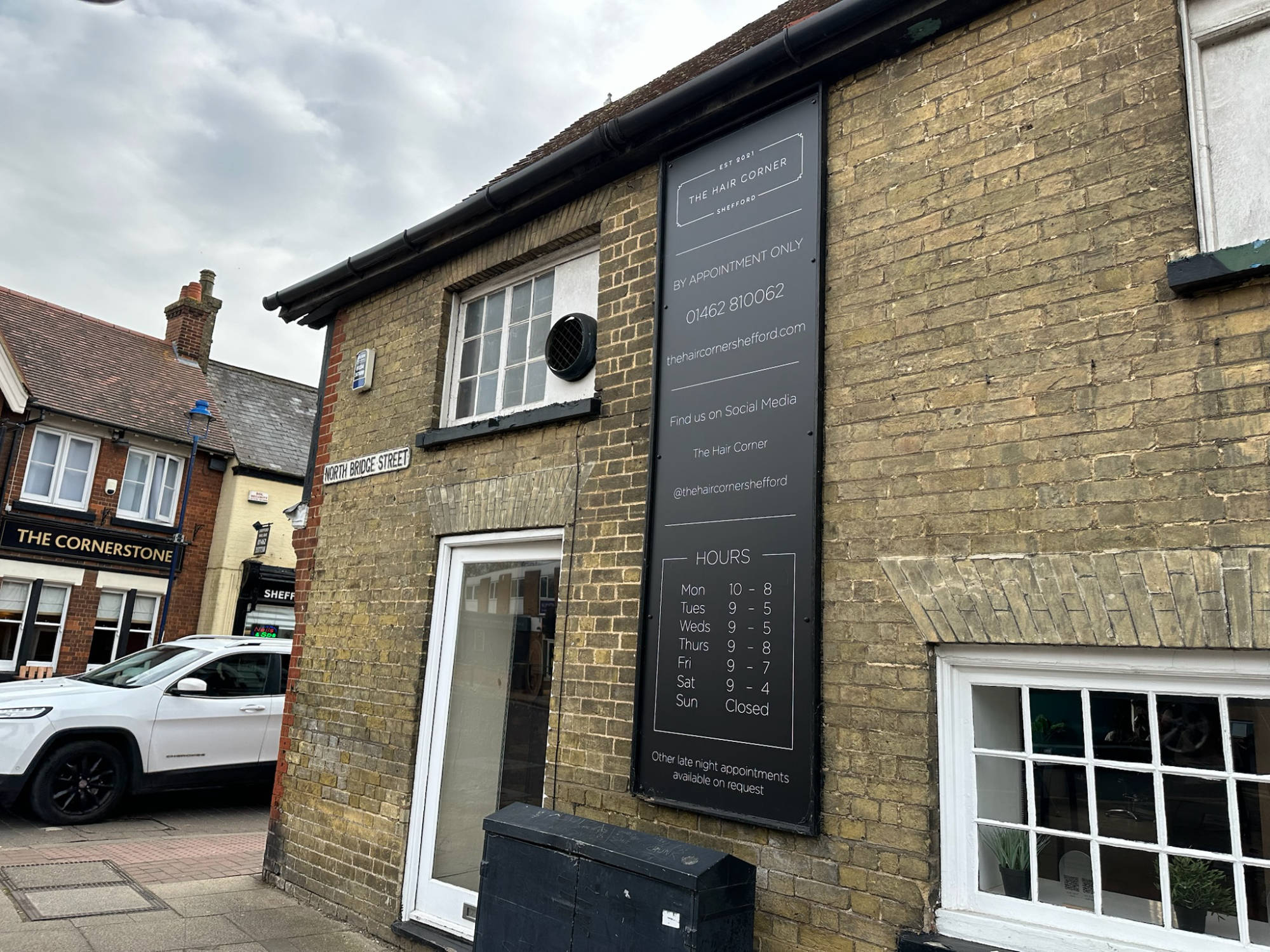 SALON HAIRDRESSER SIGNAGE