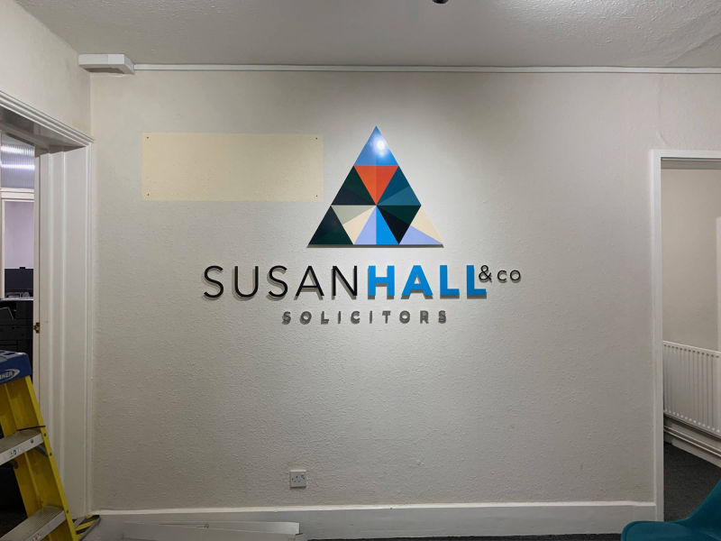 INTERIOR WALL OFFICE SIGNAGE